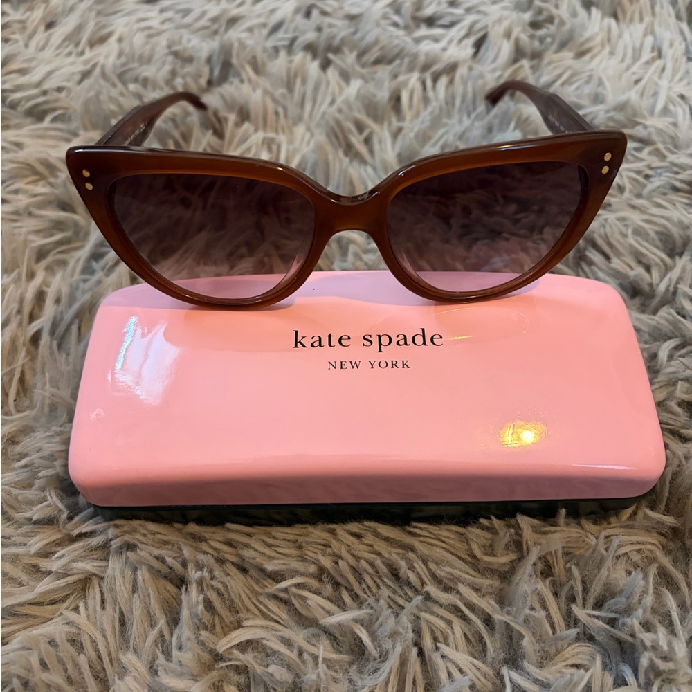 Kate Spade Tortoise Shell Sunglasses with Pink Case